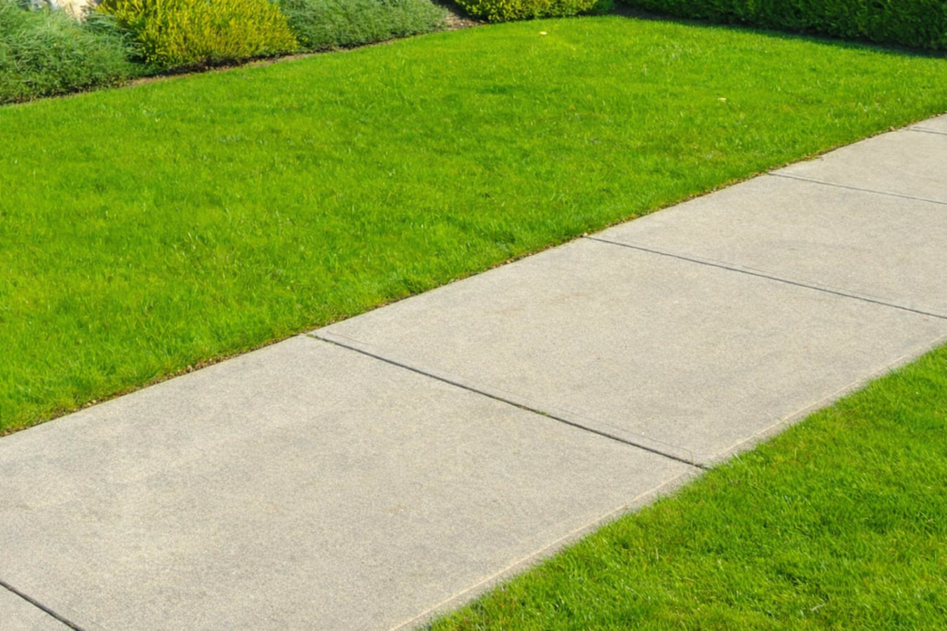 Concrete sidewalk building